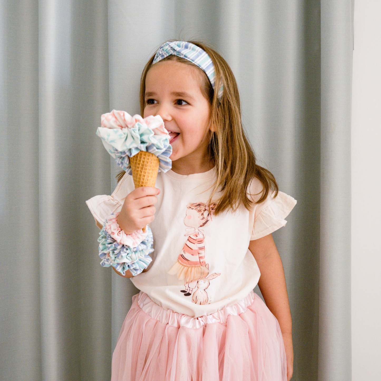 Medium Scrunchie, Organic Cotton