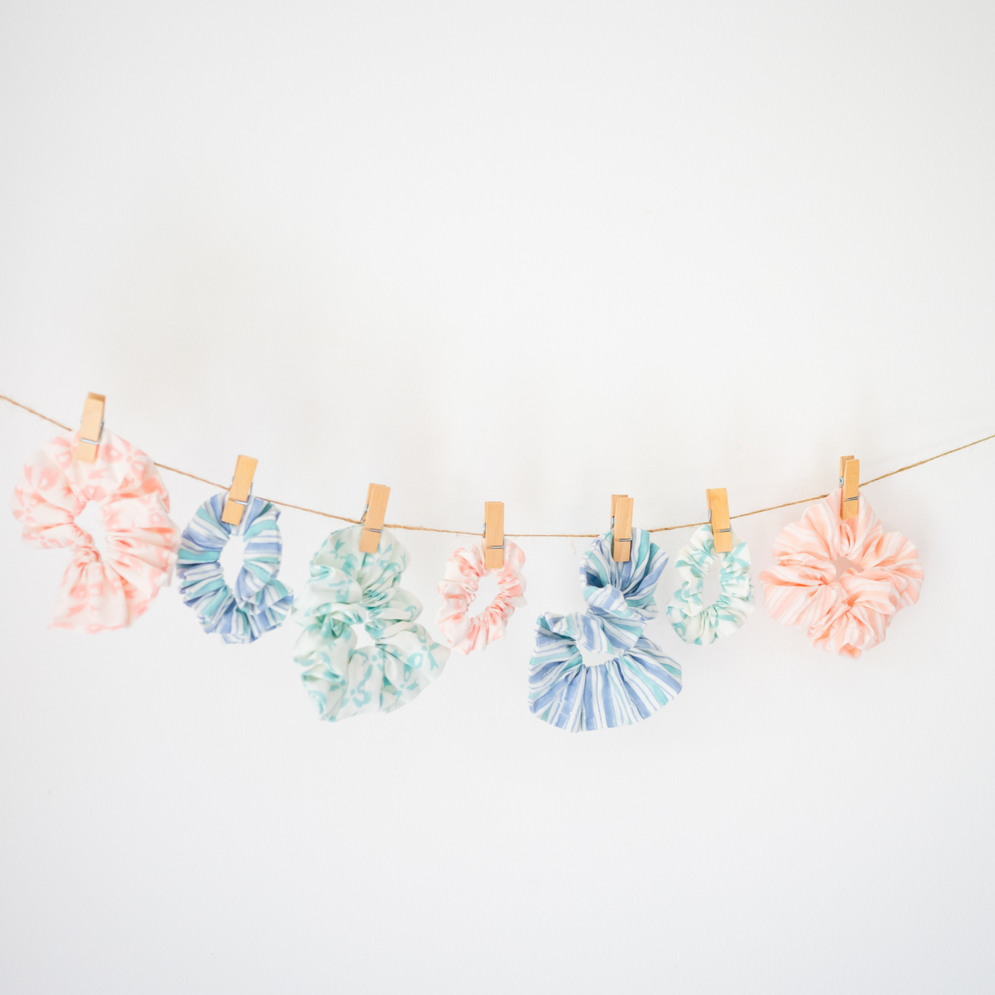 Medium Scrunchie, Organic Cotton